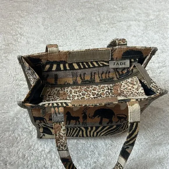 Jade safari tapestry tote shoulder bag with coin purse - Picture 9 of 12